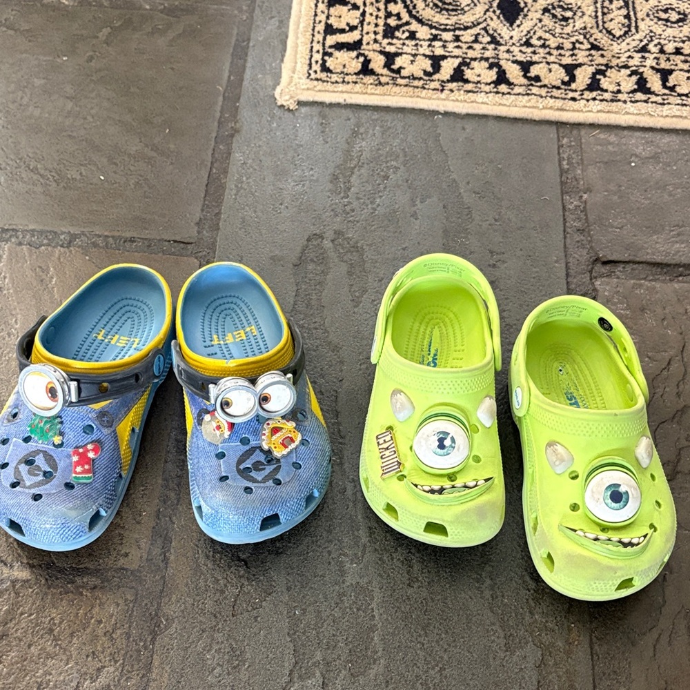 Kids Cartoon Character Clogs - Blue and Green